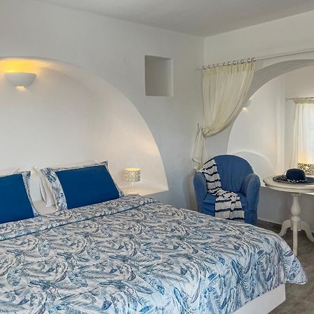 Aspalathras White Hotel Folégandros Extérieur photo