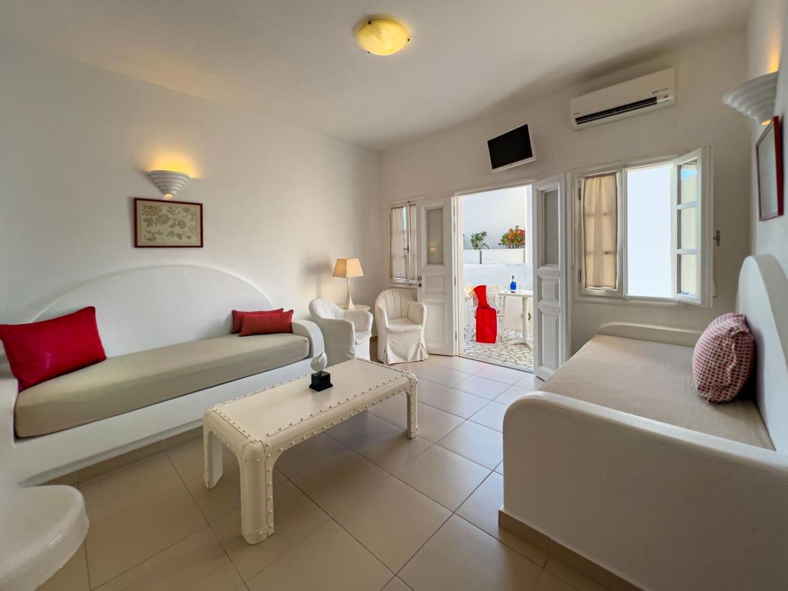 Aspalathras White Hotel Folégandros Extérieur photo