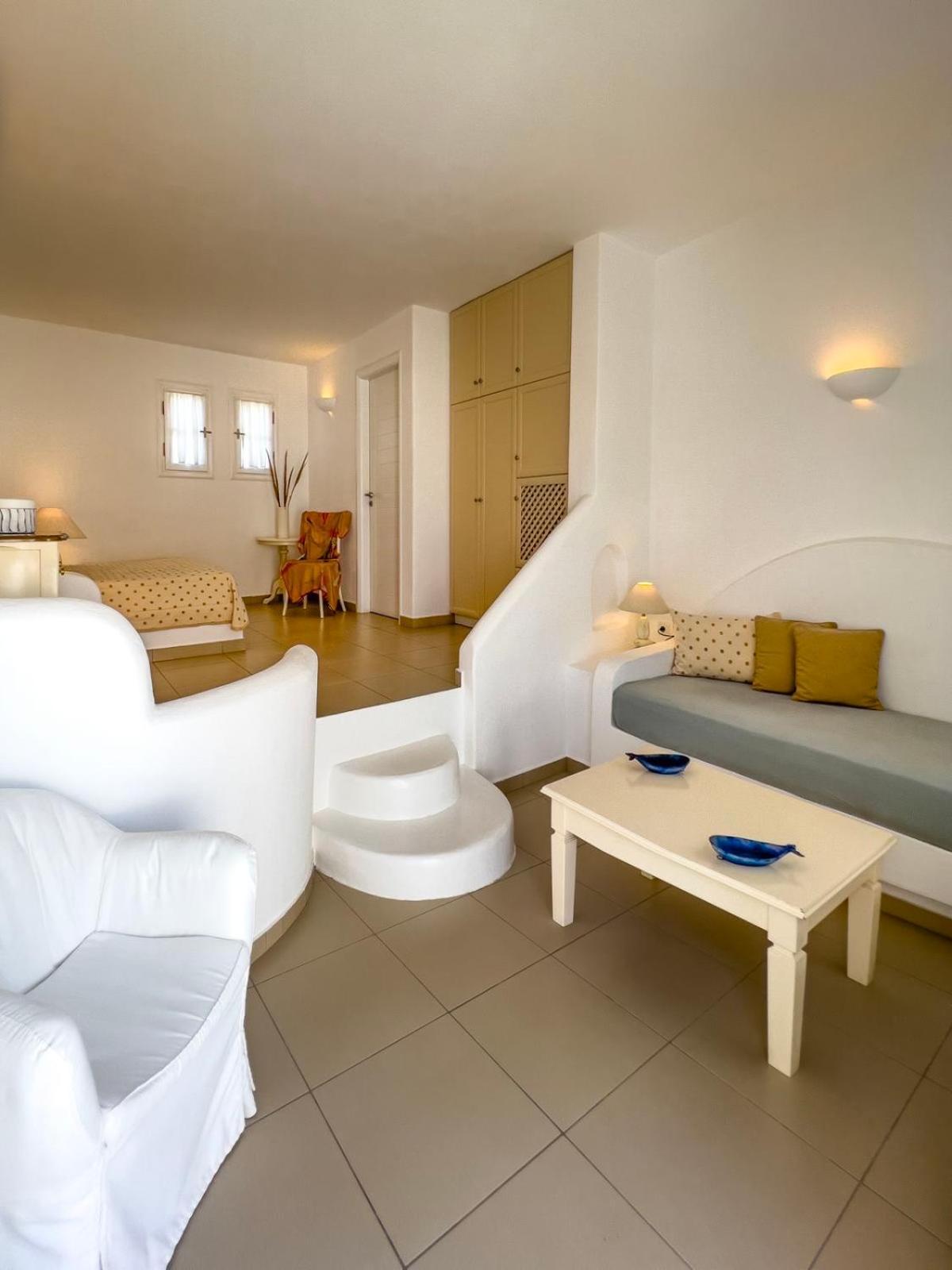 Aspalathras White Hotel Folégandros Extérieur photo