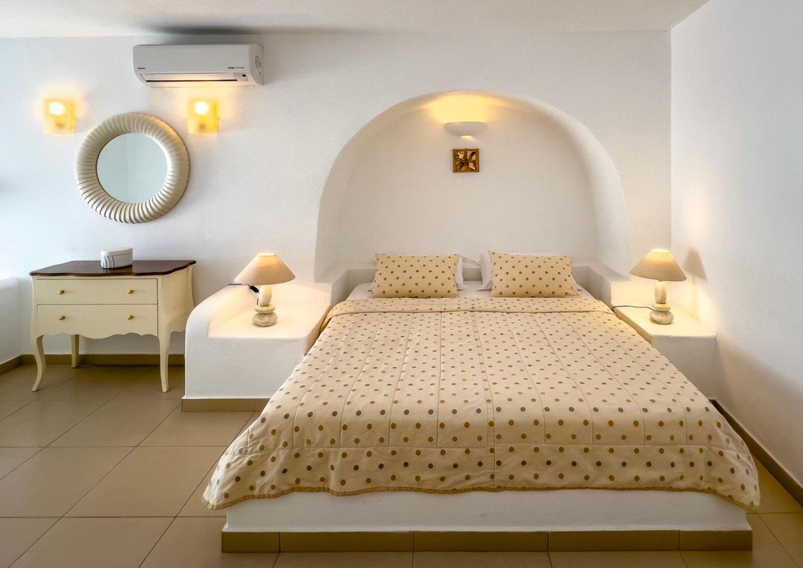 Aspalathras White Hotel Folégandros Extérieur photo
