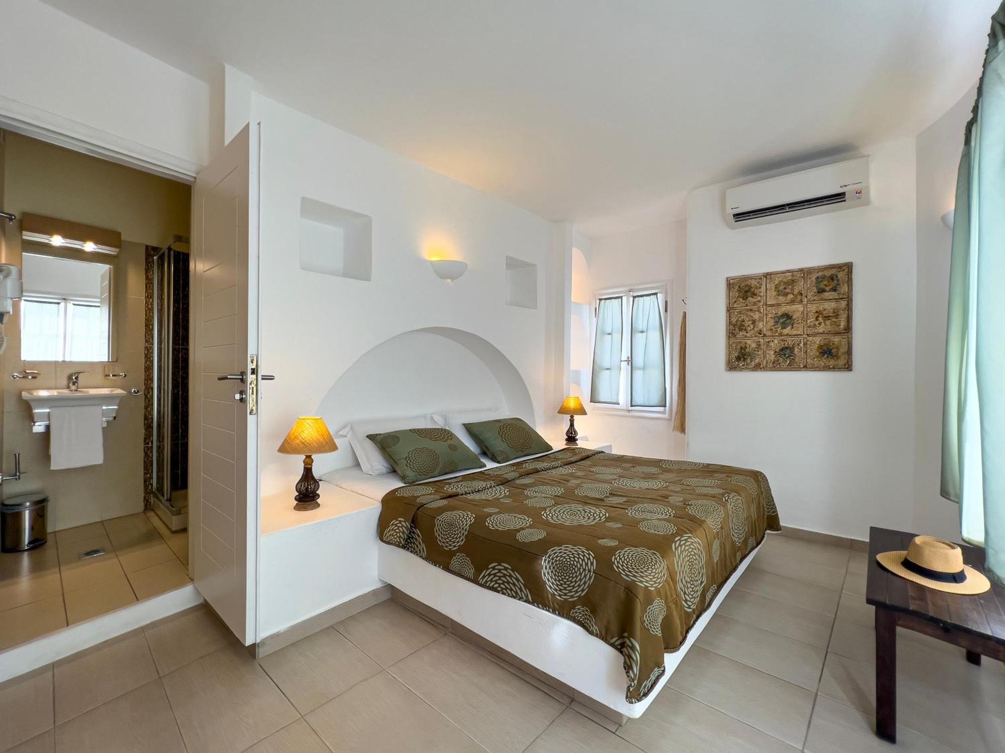 Aspalathras White Hotel Folégandros Extérieur photo