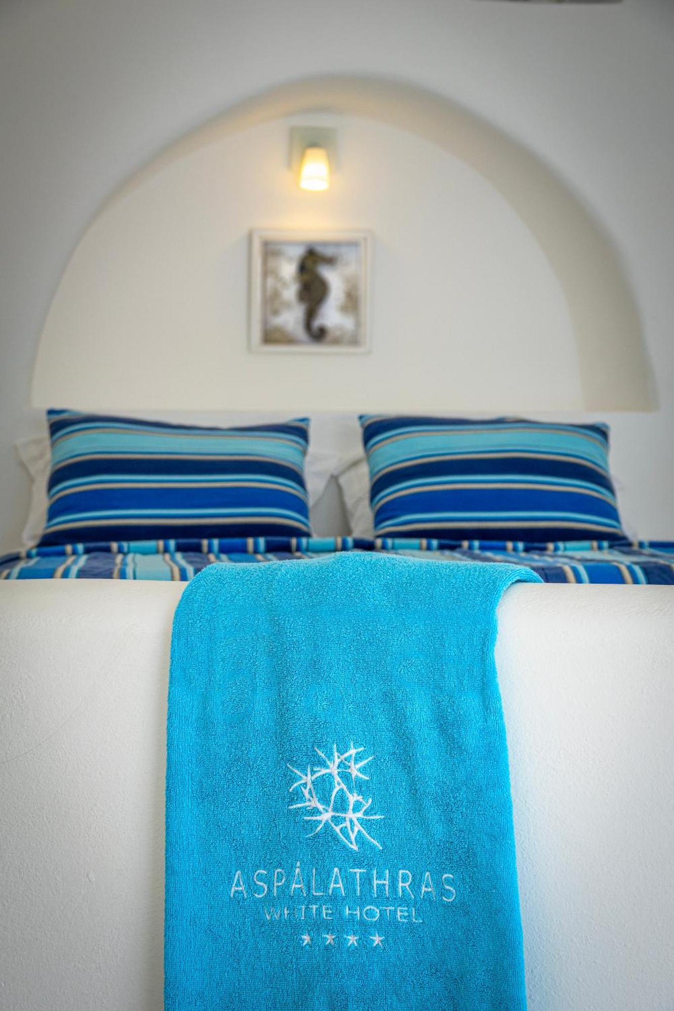 Aspalathras White Hotel Folégandros Extérieur photo