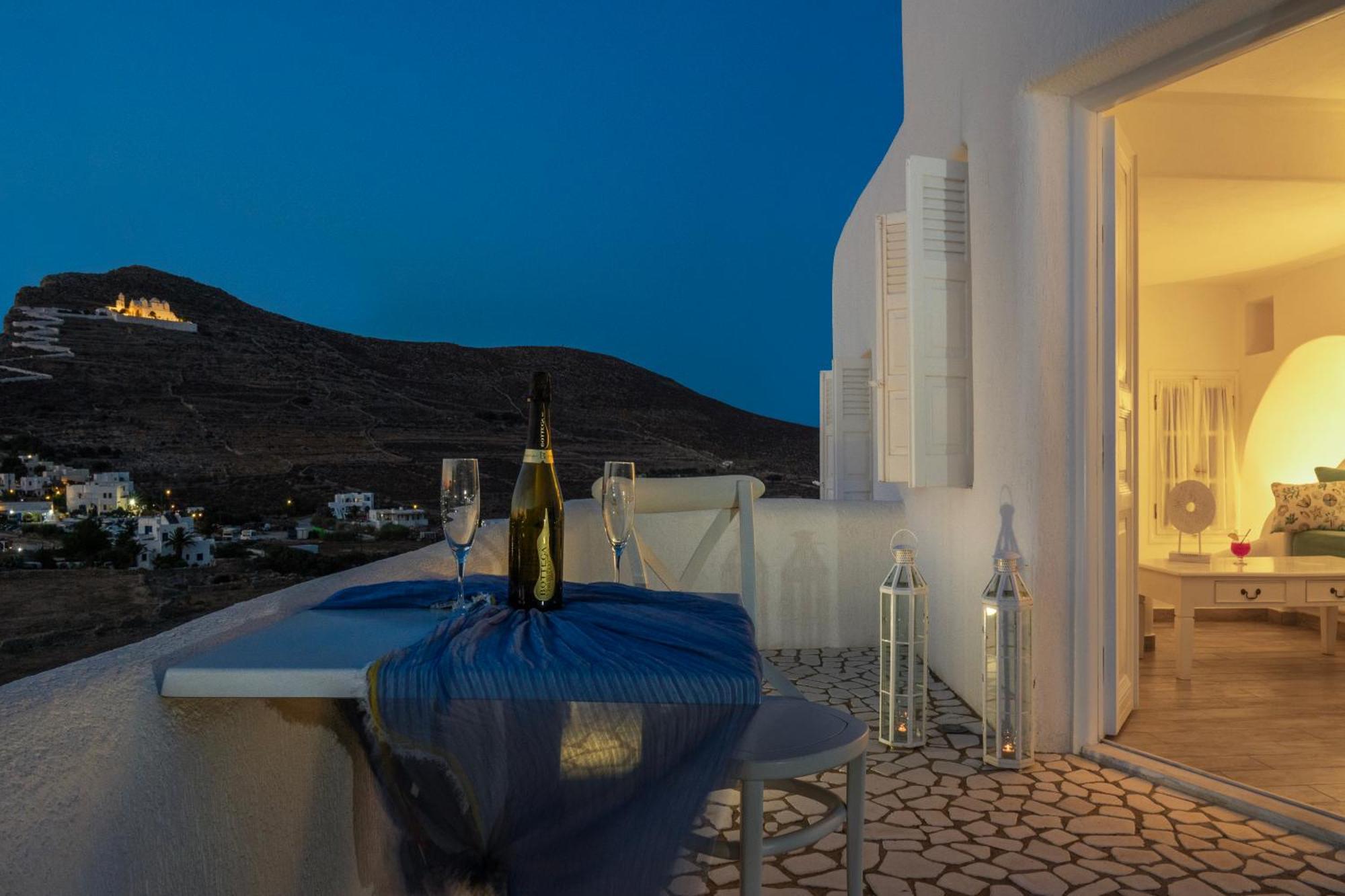 Aspalathras White Hotel Folégandros Extérieur photo